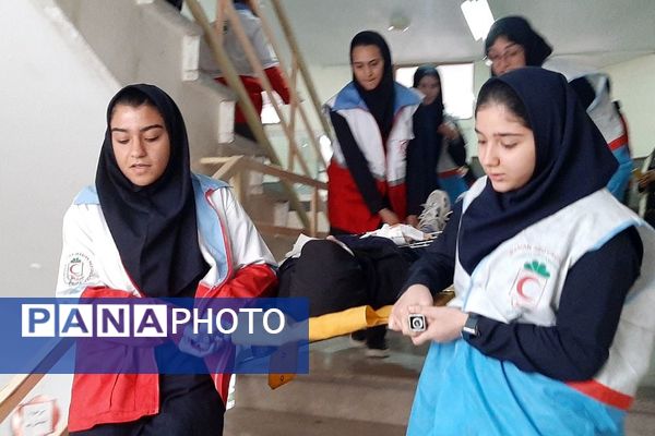 بیست و ششمین مانور سراسری زلزله و ایمنی در شهرستان فیروزکوه