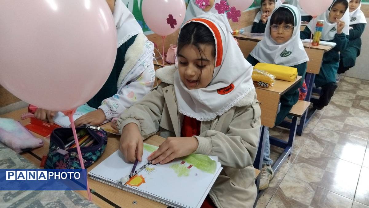 جشن شکوفه‌ها در اهر 