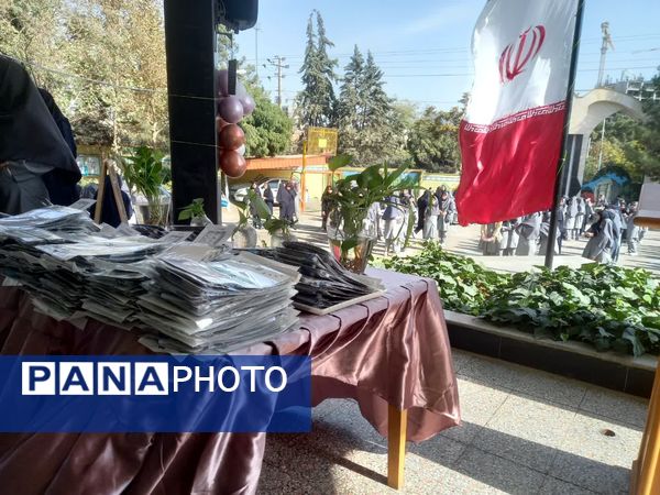اولین روز مهر در دبیرستان آرمینه مصلی نژاد ناحیه ۶ مشهد 