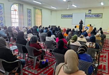 جلسه آموزش خانواده در دبیرستان دخترانه پویش ناحیه 3 شیراز
