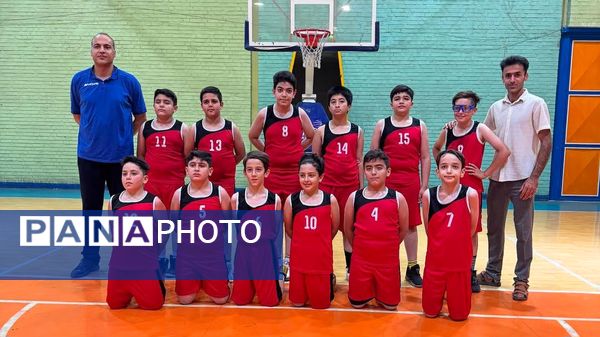 مسابقات مینی بسکتبال پسران در شهرکرد