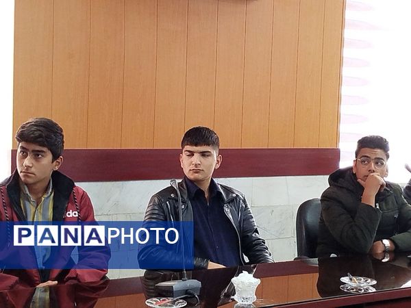 جلسه تودیع و معارفه فرمانده بسیج دانش‌آموزی شهرستان کاشمر 