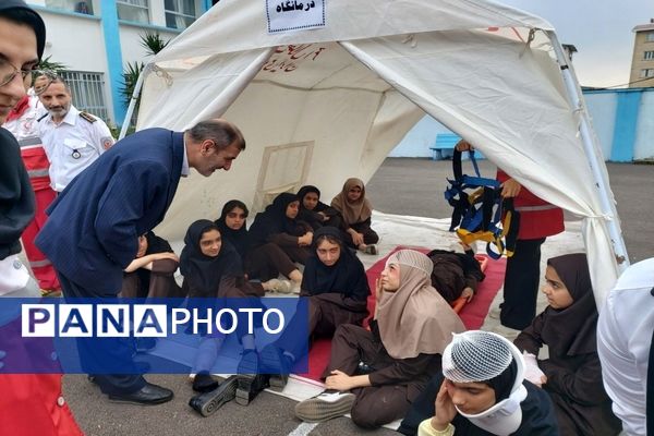 بیست و ششمین مانور زلزله و ایمنی در مدارس گیلان