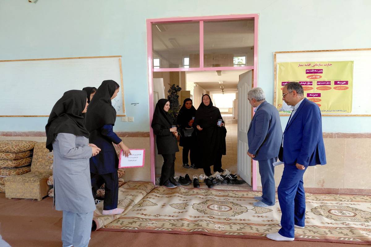 طنین همدلی در مدرسه فضیلت مرند؛از صفای سجاده‌ها تا طراوت کلاس‌ها