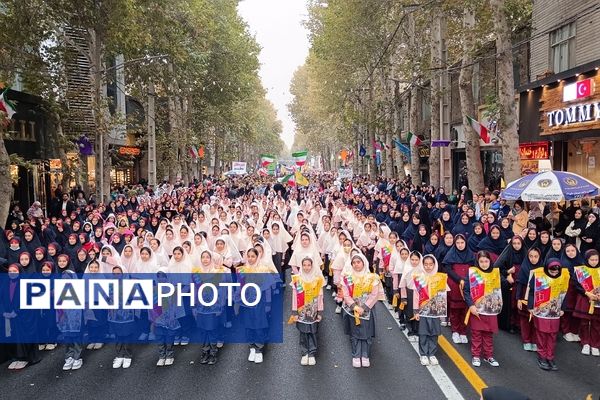  راهپیمایی 13 آبان در شهریار