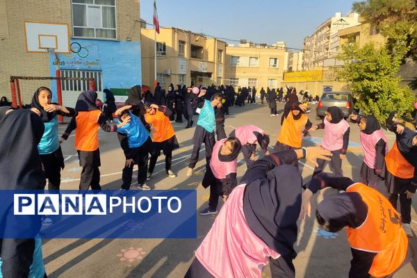 به‌مناسبت هفته بهداشت روان در دبیرستان فرشتگان ناحیه ۴شیراز 