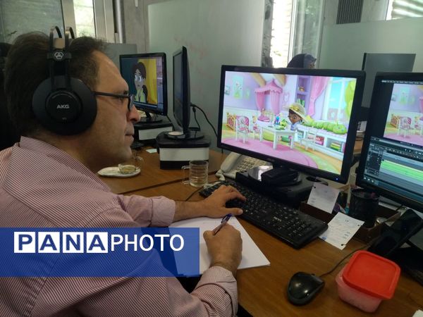 بررسی تاثیر پیشرفت علم و فناوری در صدا و سیما توسط دانش‌آموز خبرنگاران