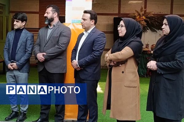 افتتاح اتاق پژوهش در دبستان نیلوفر رفیعی ناحیه دو شهرری 