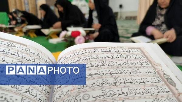 جز خوانی قرآن به همراه افطاری در مسجد خاتم النبیین بیرجند
