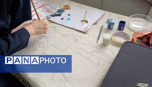 هم صدایی قلم و رنگ در پاسخ به پرسش مهر