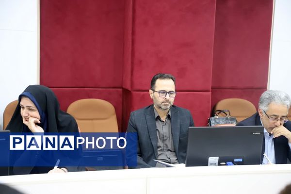 جلسه شورای معاونان آموزش و پرورش استان گلستان