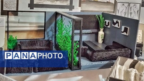 برپایی نمایشگاه آثار هنری دانش‌آموزان هنرستان حضرت خدیجه اشتهارد