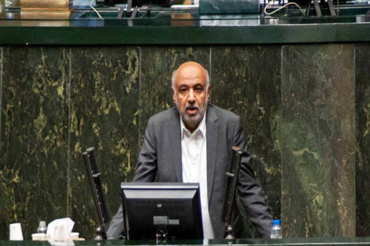 پاسخ وزیر کار به سوال مربوط به انتصابات سیاسی، مجلس را قانع کرد