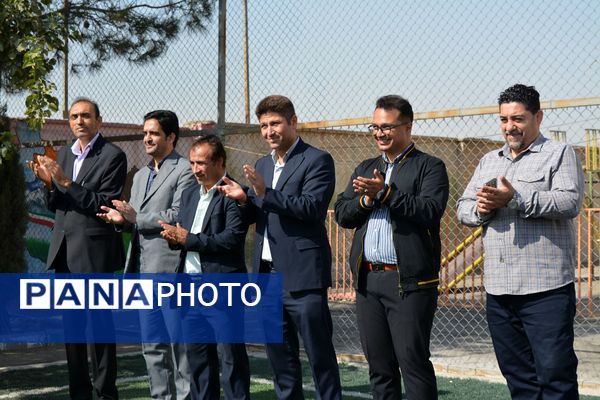برگزاری المپیاد ورزشی درون مدرسه‌ای در بهارستان‌دو