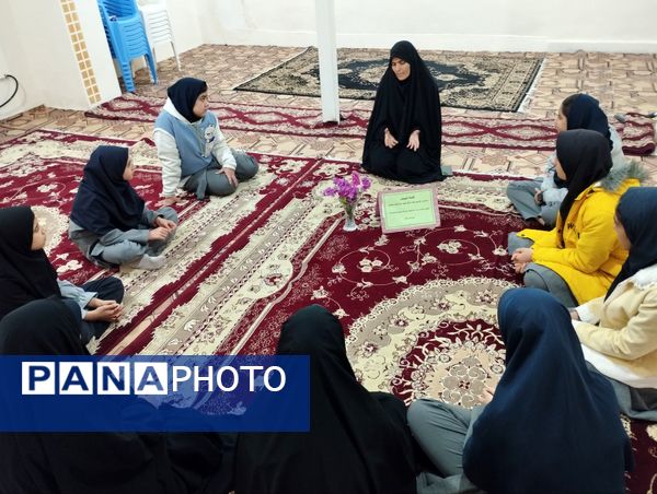 ویژه برنامه گرامیداشت شهادت حاج قاسم در دبیرستان دخترانه رفعت 