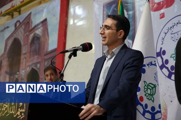 حماسه‌آفرینی هزار دانش‌آموز لرستانی در مانور یاوران انقلاب