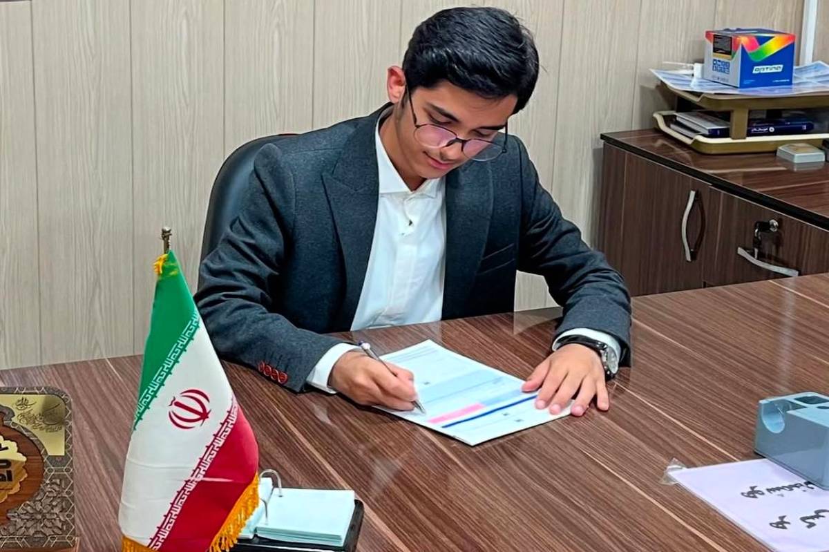 «ارشیا احمدی» رئیس مجلس دانشآموزی شد