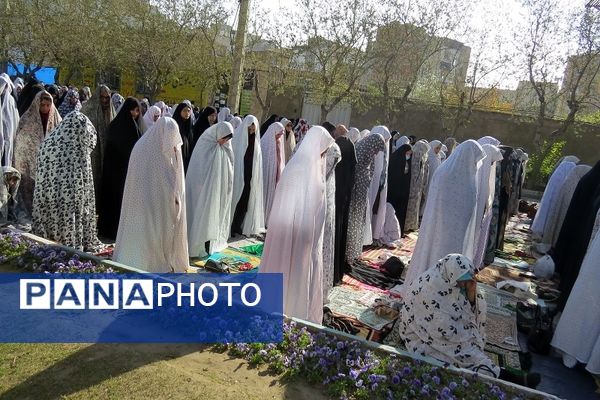 اقامه نماز عید فطر در شهرستان بجنورد 
