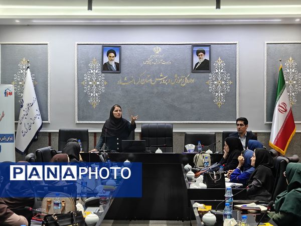 (طرح هم راه) همراهی والدین با مدرسه برای رشد آموزشی و تربیتی دانش‌آموزان پایه اول