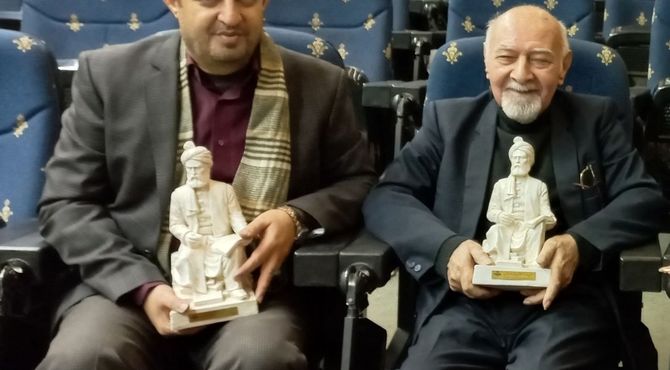 جایزه نشان فردوسی برای استادان برتر زبان و ادب فارسی معاونت صدا