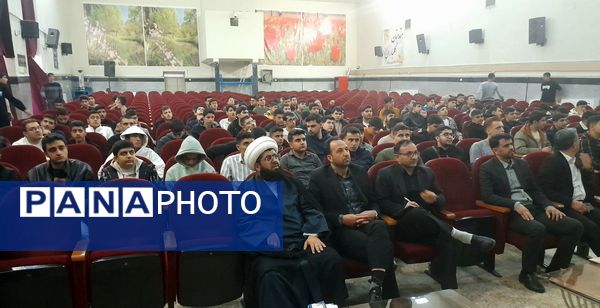 مراسم آموزش کاروان‌های عمره دانش‌آموزی پسران شمال‌غرب کشور