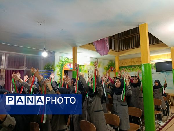 جشن یلدا در دبیرستان نمونه اندیشه 