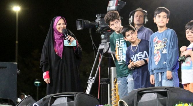 شبی متفاوت در کوهسنگی از سرودهای محمدی تا رصد ماه‌گرفتگی