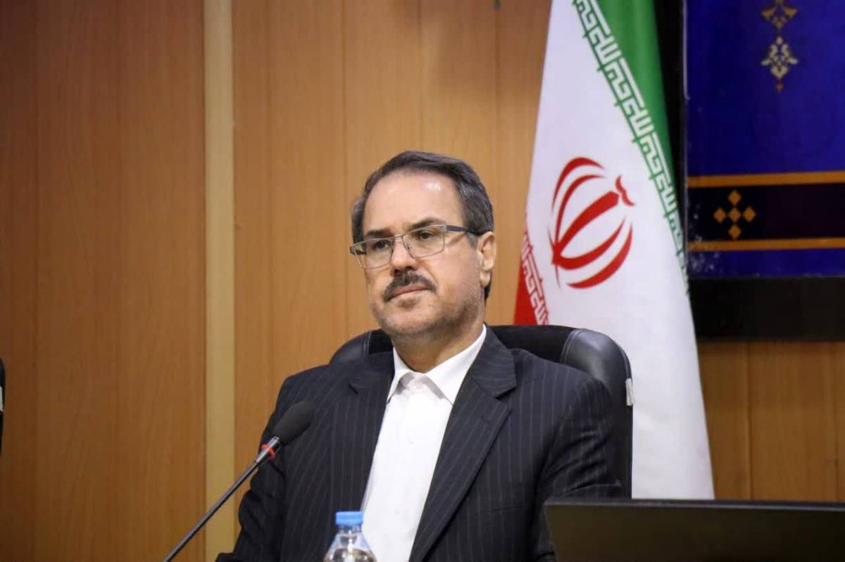 نظام بانکی باید از بنگاه داری فاصله بگیرد