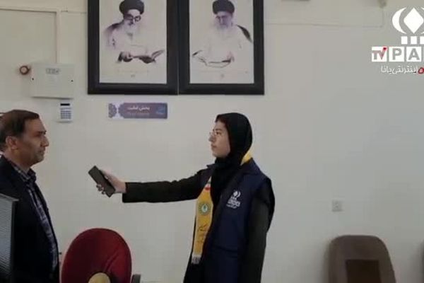 بازدید دانش آموزان از کتابخانه عمومی دانش کشاورز