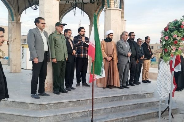 اعزام کاروان راهیان نور پسران دانش‌آموز شهرستان جعفرآباد قم

