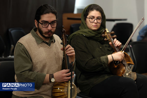 تمرین ارکستر سازهای ایرانی با عنوان «راهی بزن»