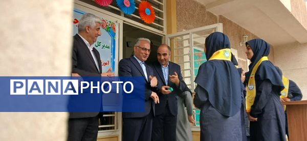 مدیرکل آموزش و پرورش گلستان در جمع دانش‌آموزان گالیکش