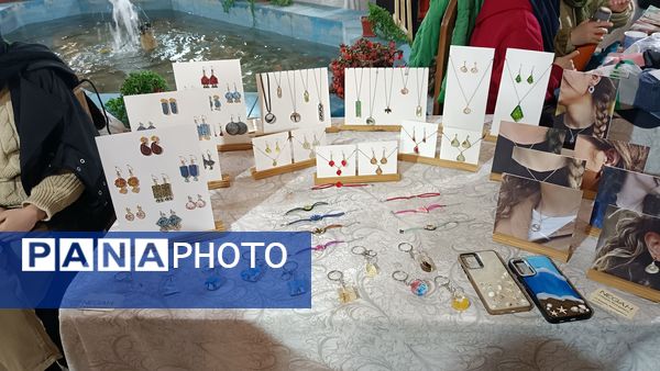 یلدا، بهانه‌ای برای گردهمایی در کنار اصالت ایرانی 