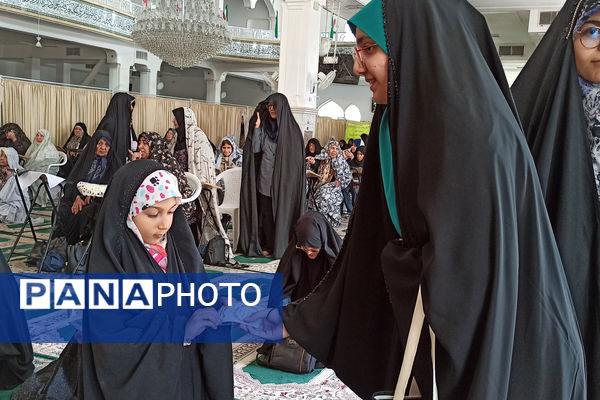 جمعه‌ای به رنگ ایمان؛ مسجد جامع لبریز از عطوفت و معنویت