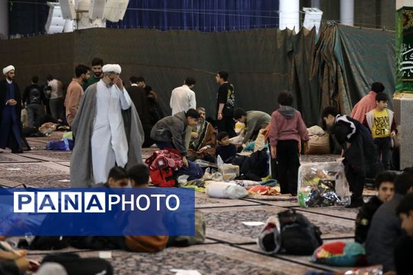 مراسم اعتکاف دانش آموزی در مسجد اعظم و مصلای قدس قم
