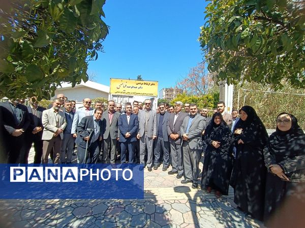 دیدار نوروزی نماینده شهرستان‌های محمودآباد و نور با مدیران ادارات در محمودآباد 