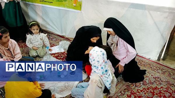 برپایی غرفه کودک در نماز جمعه شهرستان کاشمر 