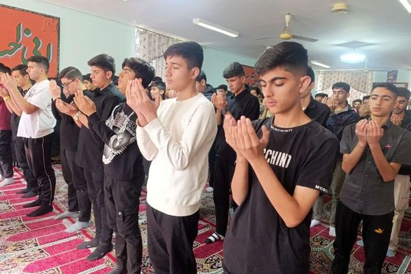 برگزاری مراسم سالروز شهادت حضرت  فاطمه‌ زهرا (س) در اسلام آبادغرب