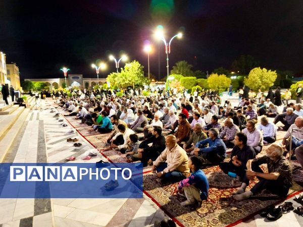 اجتماع سکوتت را بشکن 