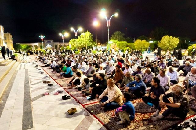 اجتماع سکوتت را بشکن 
