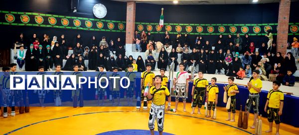 تشییع پیکر شهید گمنام در نیشابور