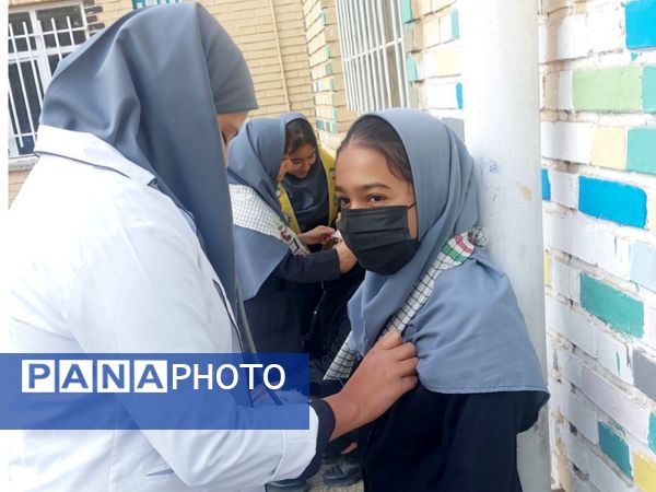 بیست و هفتمین مانور زلزله در دبیرستان دخترانه دانشور 2 