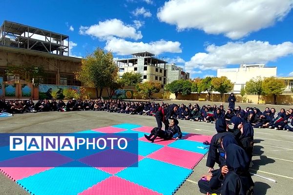 یک روز ورزشی در آموزشگاه شهاب 