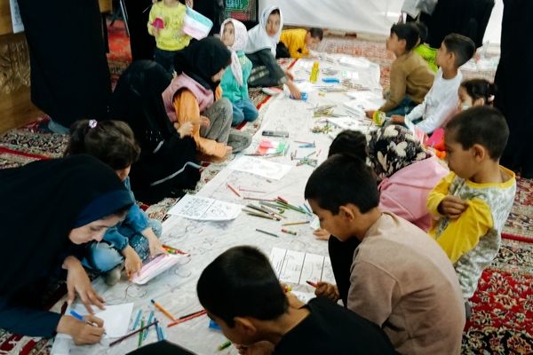 برپایی غرفه کودک در نماز جمعه شهرستان کاشمر 