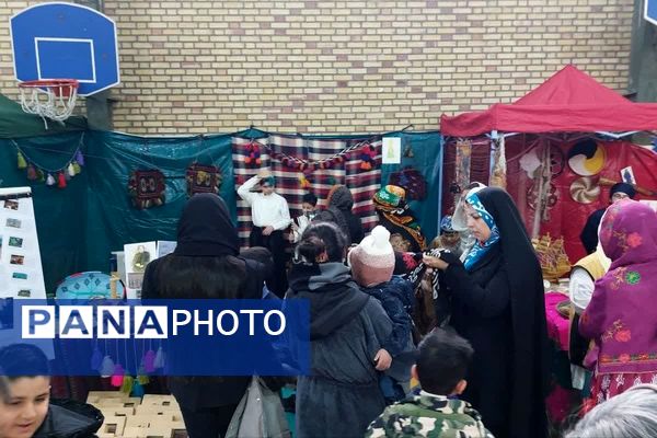 یلدایی به یاد ماندنی در مدرسه البرز رودهن