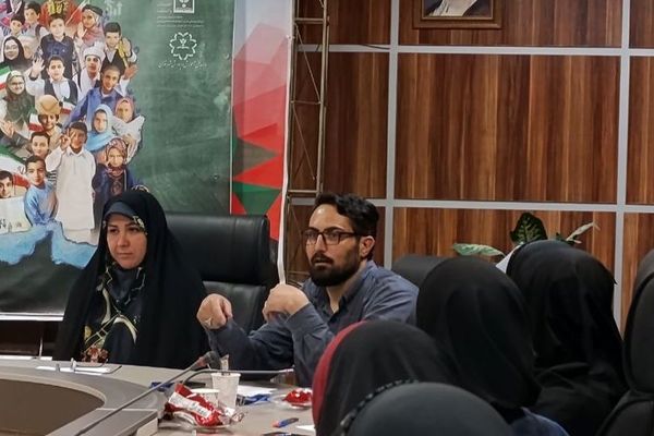 اخلاق مداری، کار گروهی و به روز بودن از ویژگی‌های خبرنگاران برتر است