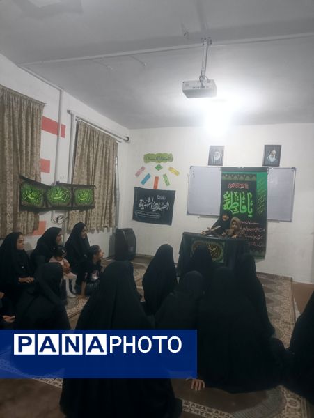 دبیرستان فنی و حرفه ای فاطمیه در سوگ بانوی دو عالم