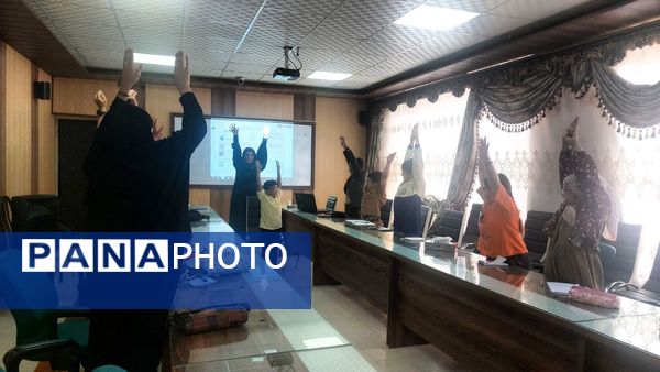 جلسه اول دوره بازیگری صدا در خبرگزاری پانا آذربایجان شرقی