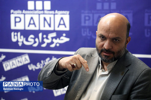 هیچ دانش‌آموزی نباید به‌ دلیل کمبود فضای استاندارد آموزشی از تحصیل محروم شود