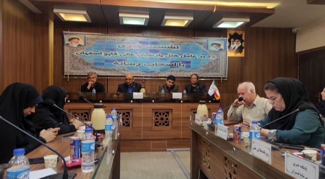 همکاری آموزش‌وپرورش با هتل پارسیان عالی‌قاپو در برگزاری اردوها و مسابقات ورزشی دانش‌آموزان